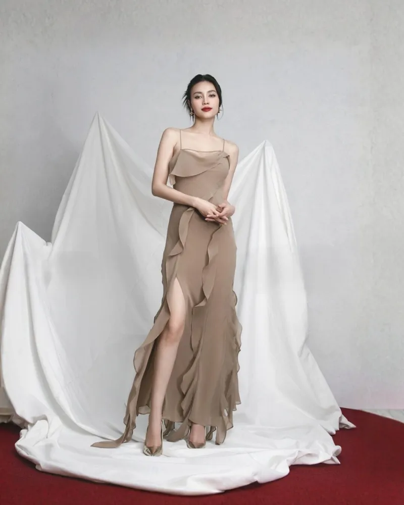 Faustine Ruffle