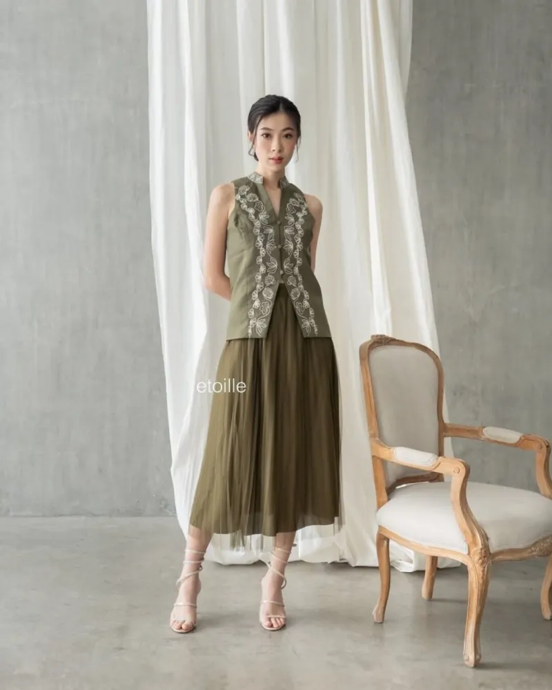 He hua Cheongsam