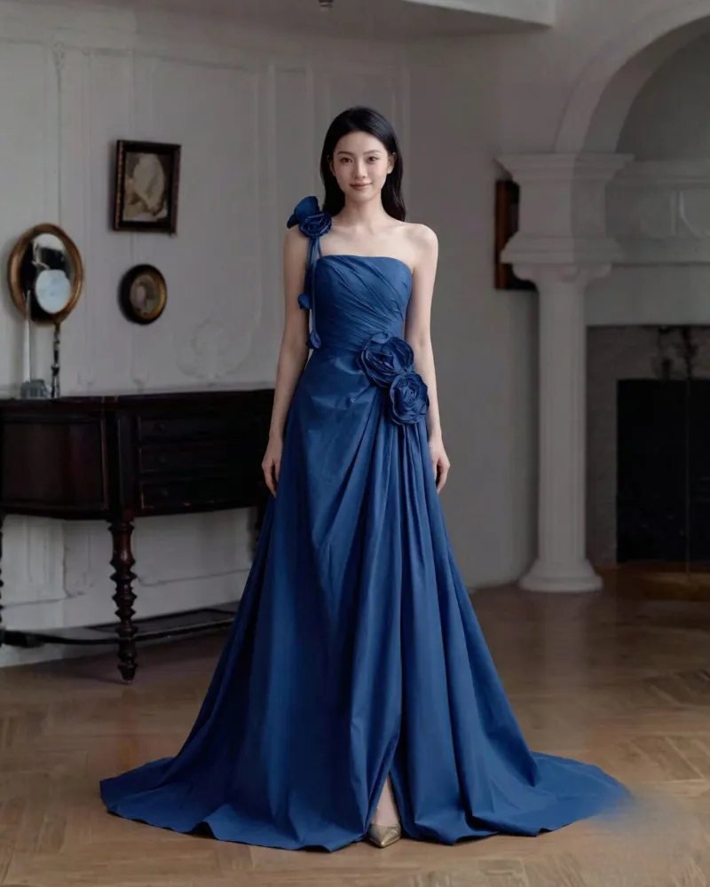 Aira Dress