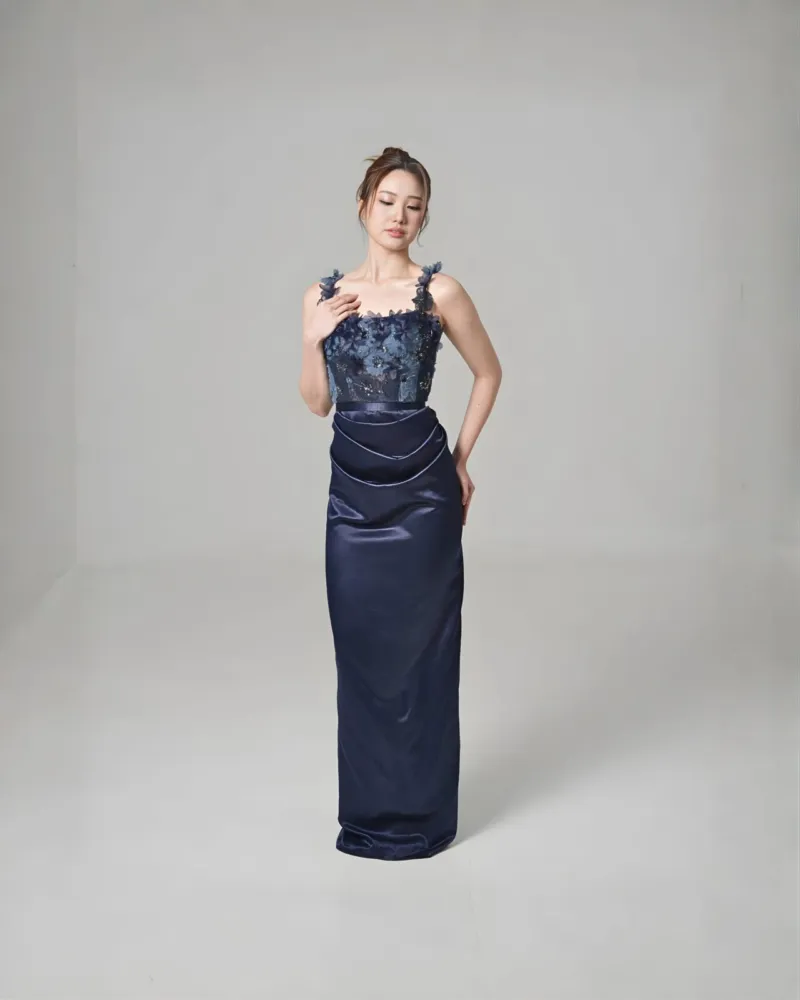 Taylor Dress