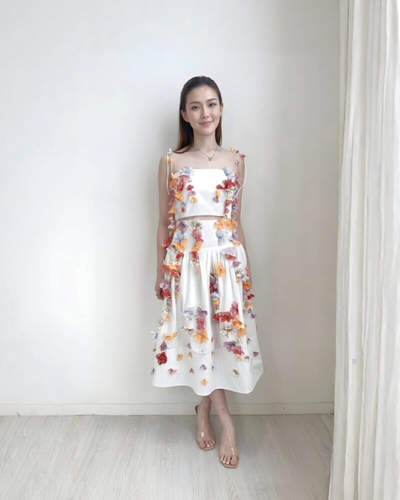 Flowly Dress