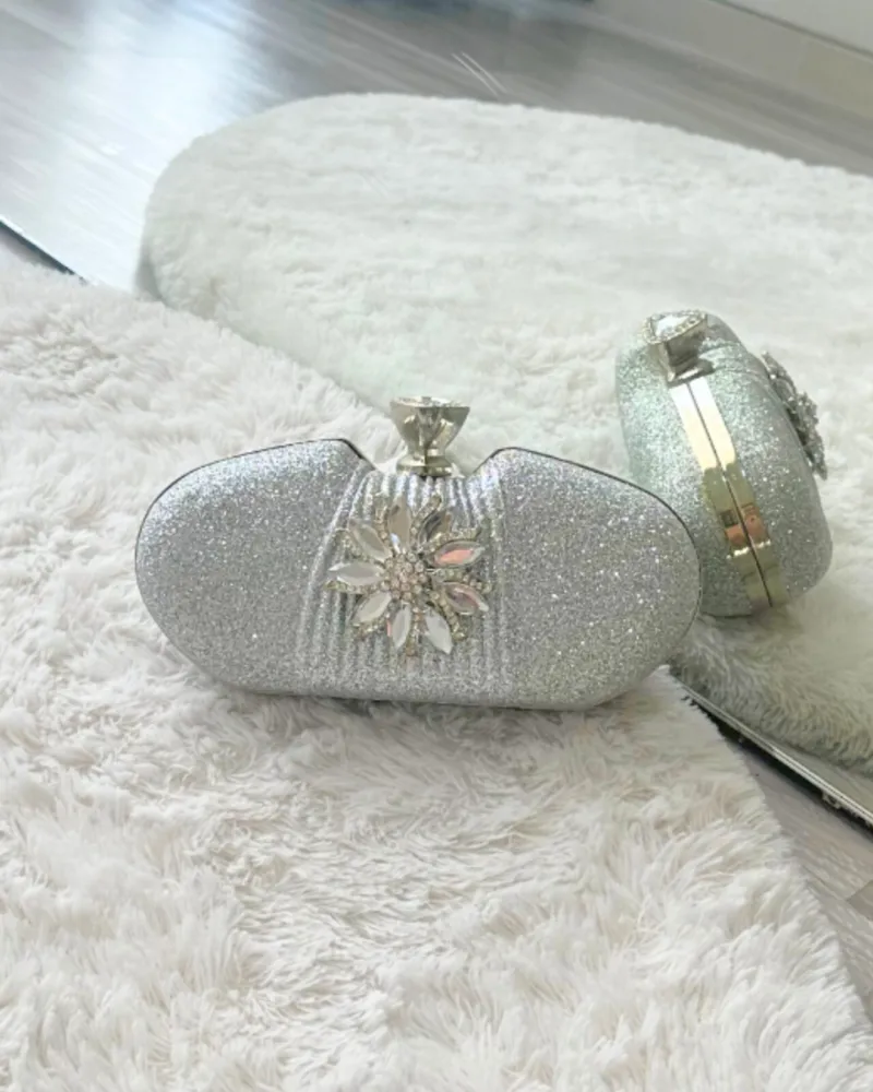 Ellora Clutch