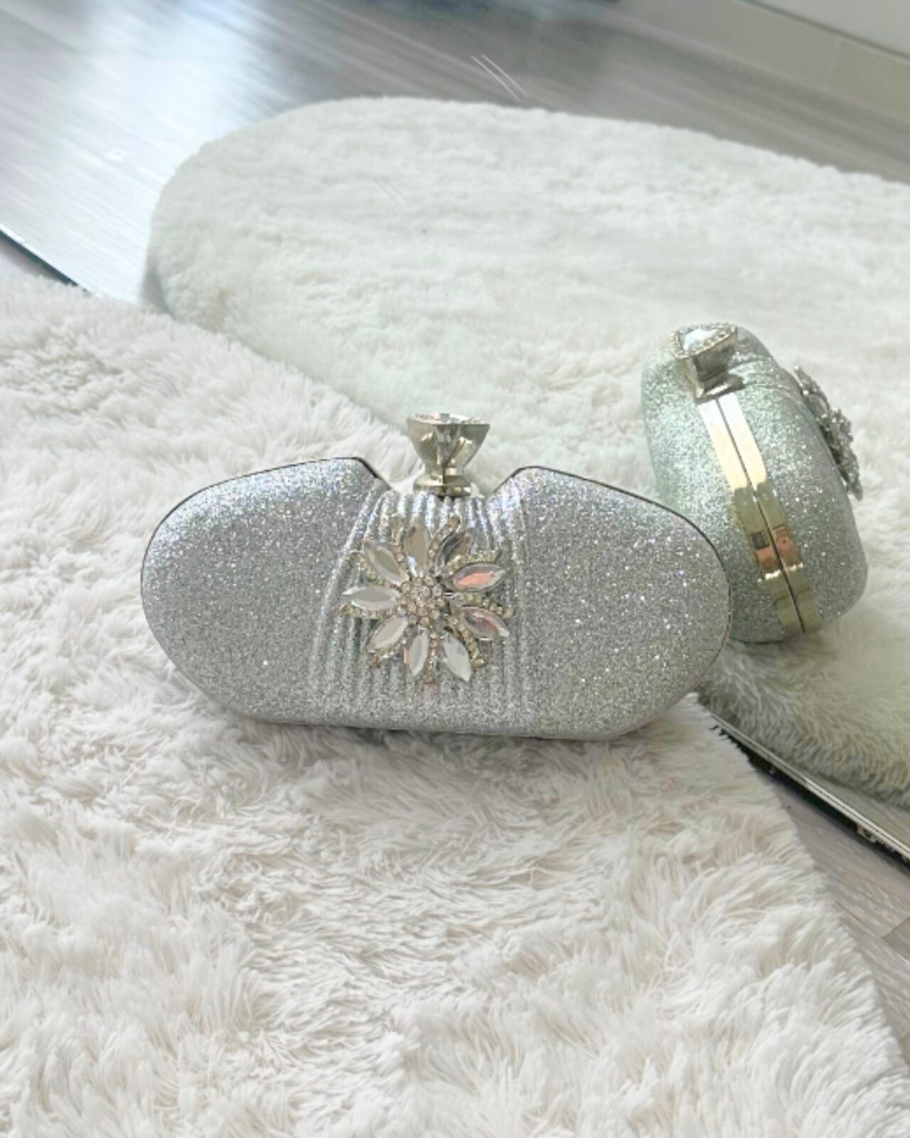 Ellora Clutch