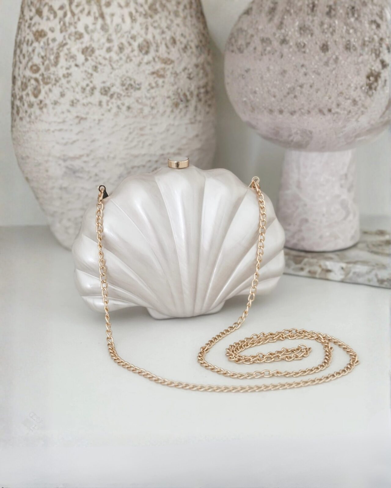 Shell Clutch
