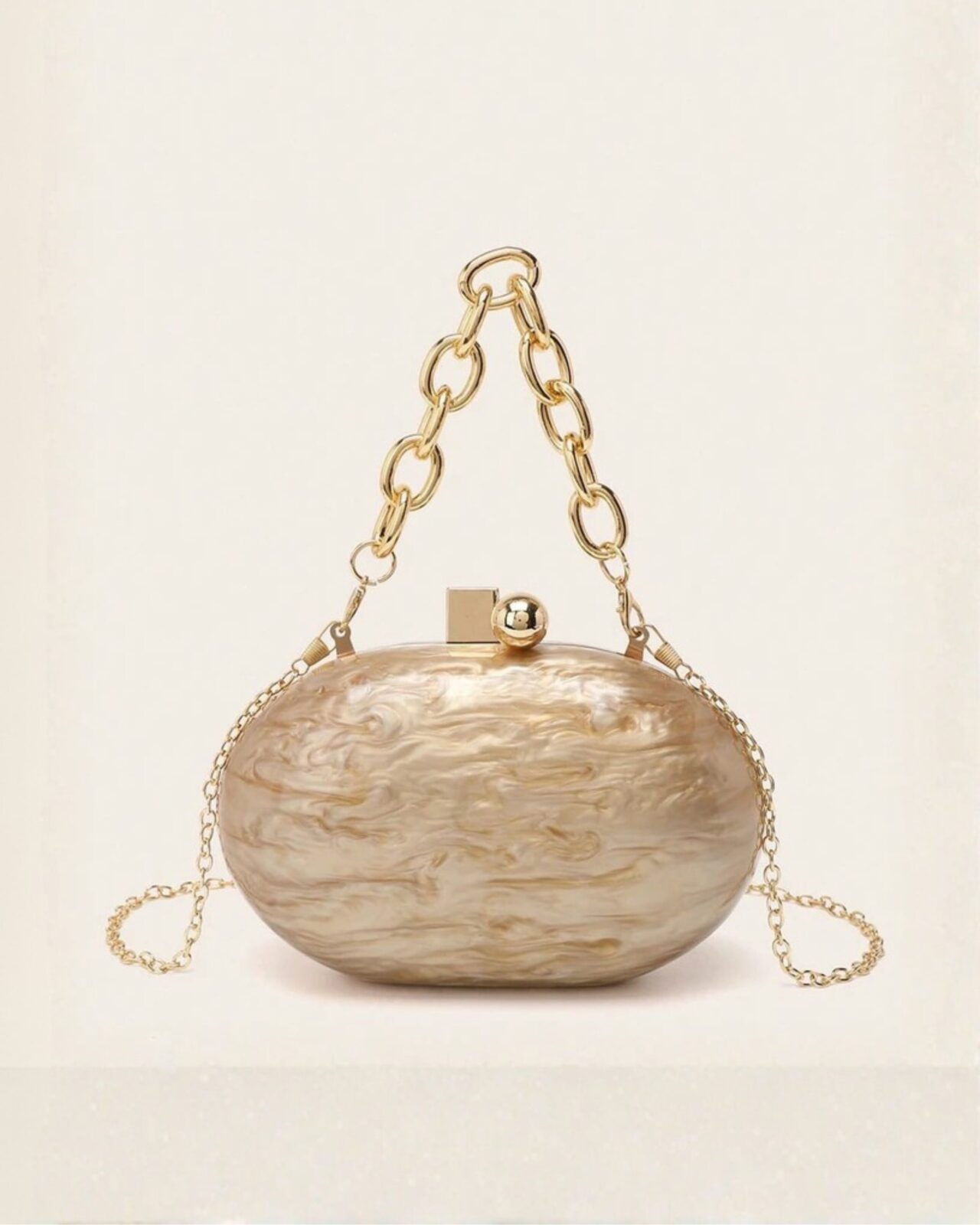 Calm Clutch