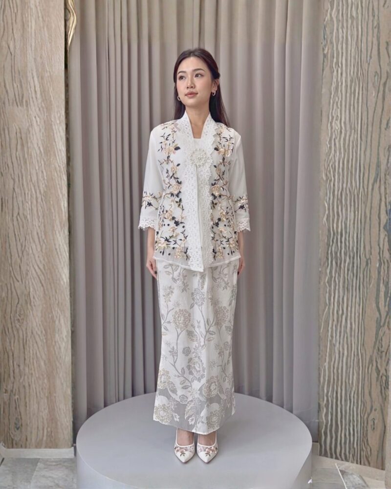 Kusuma Dress