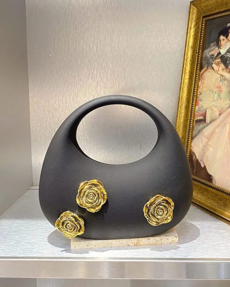 Azalea Clutch