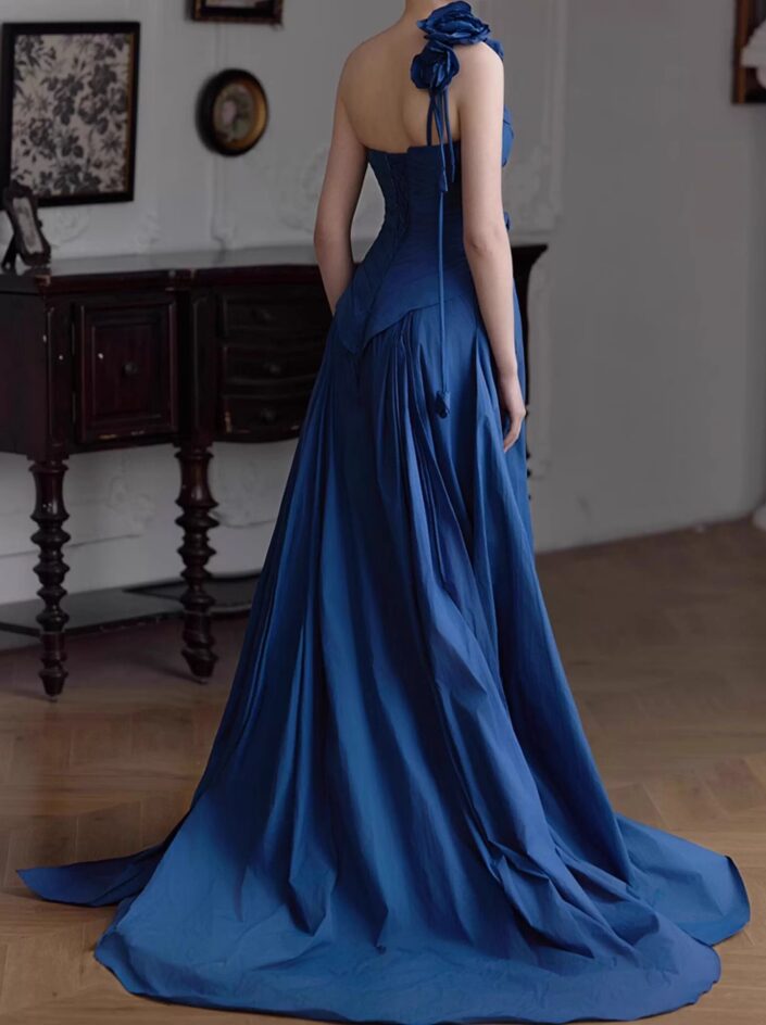 Aira Dress - Image 3