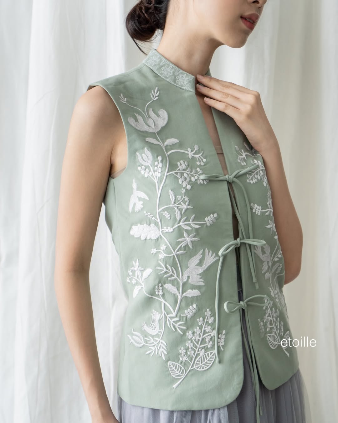 Yin su Dress - Image 3